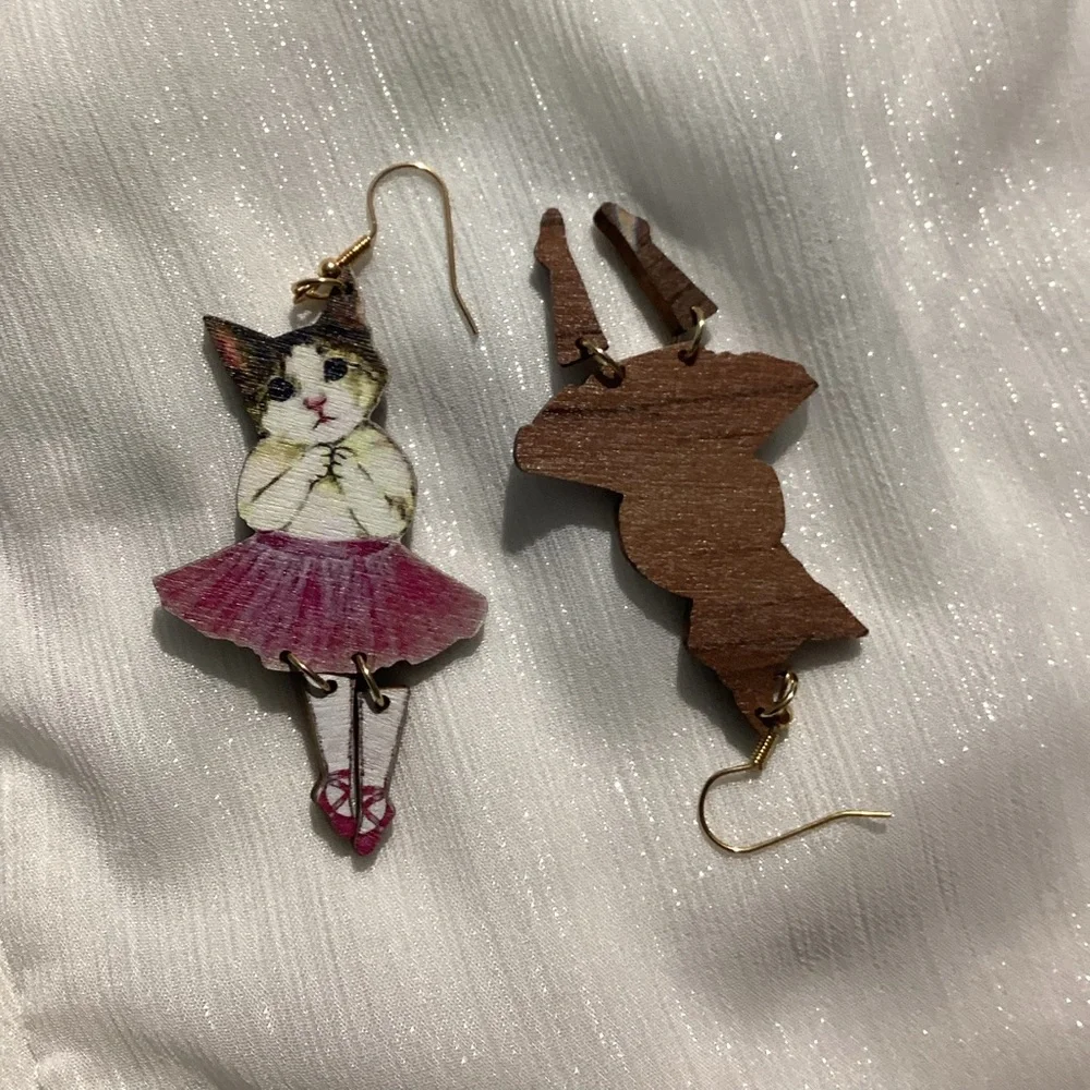 😺-Lightweight Wooden Ballerina Cat Hook Drop Dangle Earrings